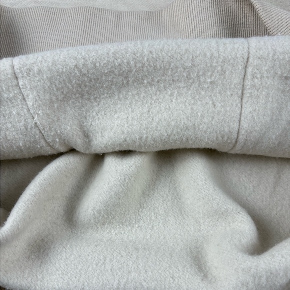 ZARA Women’s Light Beige Round Neck Sweatshirt Tricot Patch Pockets Size Medium - Picture 15 of 15